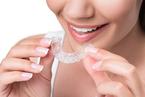 apparecchio per i denti trasparente raddrizzare i denti cesano maderno